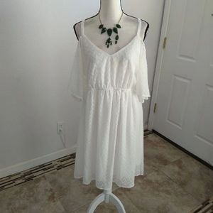Torrid White Dress Size 1